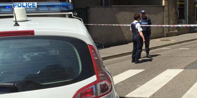 Metz : un policier attaqué par cinq jeunes lors d’un contrôle routier