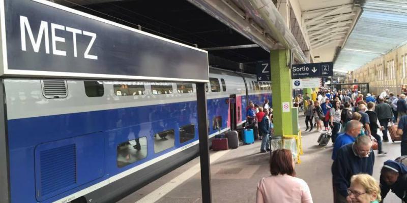 En Lorraine, la SNCF débat avec ses clients autour d’un café