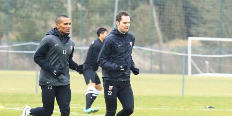 Florent Malouda de retour sur le terrain à Metz après une blessure