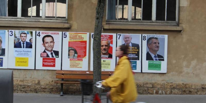 Dernière semaine sous tension pour les candidats à une présidentielle de tous les possibles