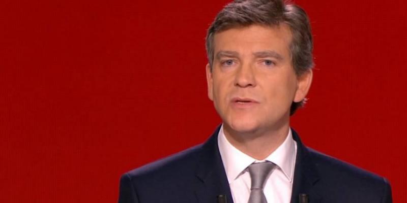 Primaire du PS: Montebourg favorable au port du voile à l’université