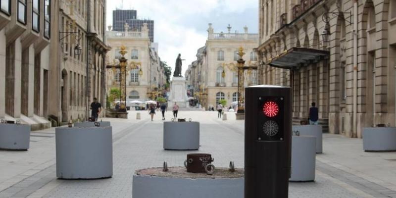 Les plots en béton de la Place Stanislas à Nancy divisent la population