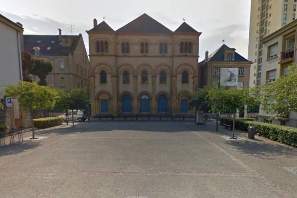 Un véhicule suspect près de la synagogue de Metz, opération de déminage terminée