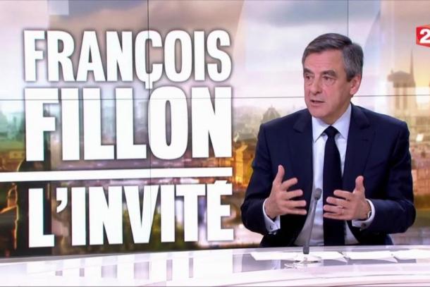 Fillon assure que "personne ne peut aujourd'hui m'empêcher d'être candidat"