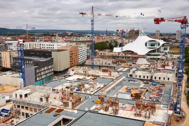 Le chantier du centre commercial Muse, attendu mais aussi critiqué, avance vite