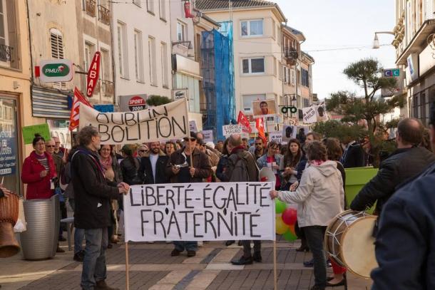 En Moselle, 300 manifestants à Sarrebourg pour garder ses migrants