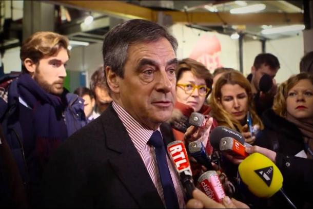 Présidentielle: Fillon veut faire de la "lutte contre la pauvreté" une "priorité"