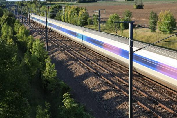 Le TGV Est Paris-Strasbourg ouvre ses ventes, un gain de temps de 30 minutes et plus cher