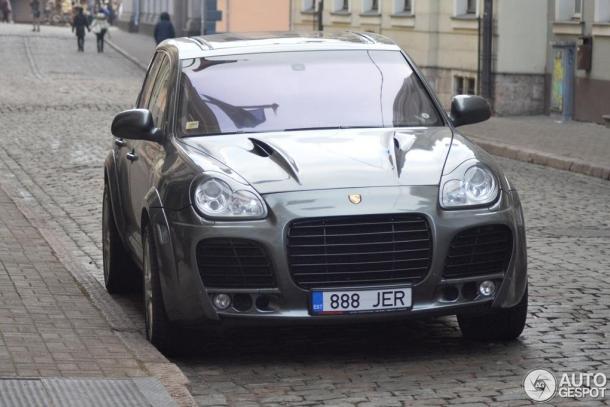Metz: un automobiliste se fait dérober sa Porsche Cayenne en pleine rue