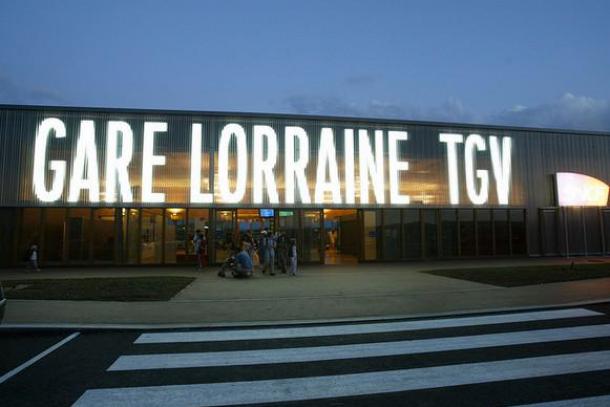 En France, Lorraine TGV n’est pas la seule gare en rase campagne