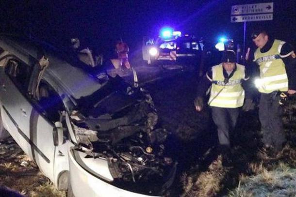 Lorraine : un mort et un blessé grave dans une violente sortie de route