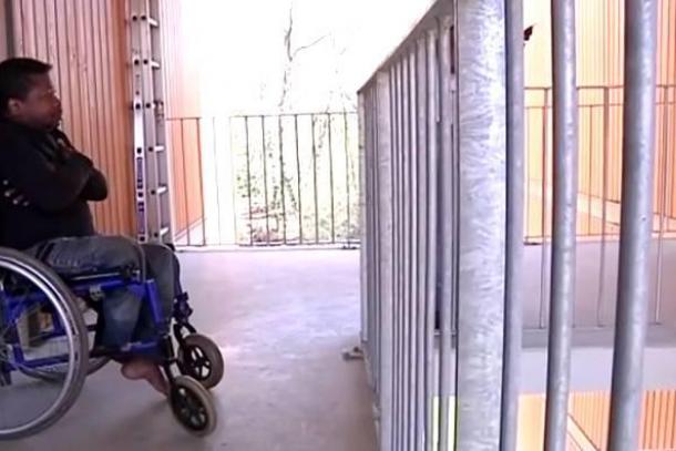 Handicapé "prisonnier" de son appartement depuis 110 jours : une solution enfin trouvée