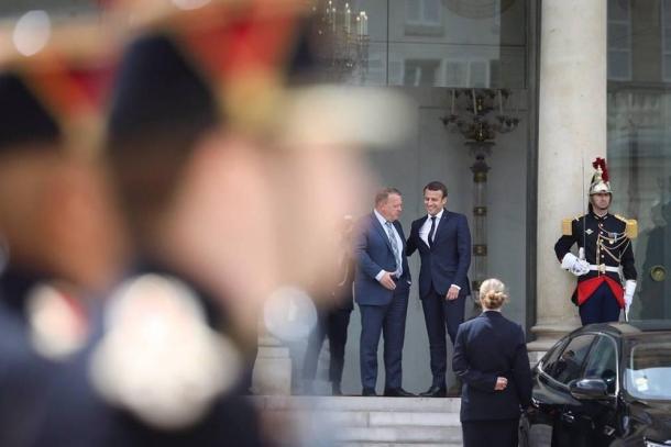 Après les législatives et les affaires, Macron et Philippe dévoilent un nouveau gouvernement