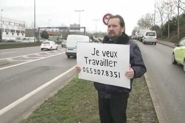 Nancy: le chômeur du bord de la route décroche un entretien pour un emploi